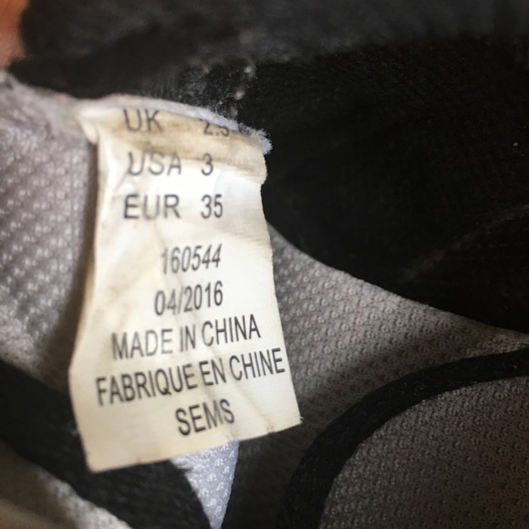 Crampons Diadora Cattura LPU Jeune - Taille 5 US (37 EU) - Jaune Fluo/rouge - Neuf En Boîte
